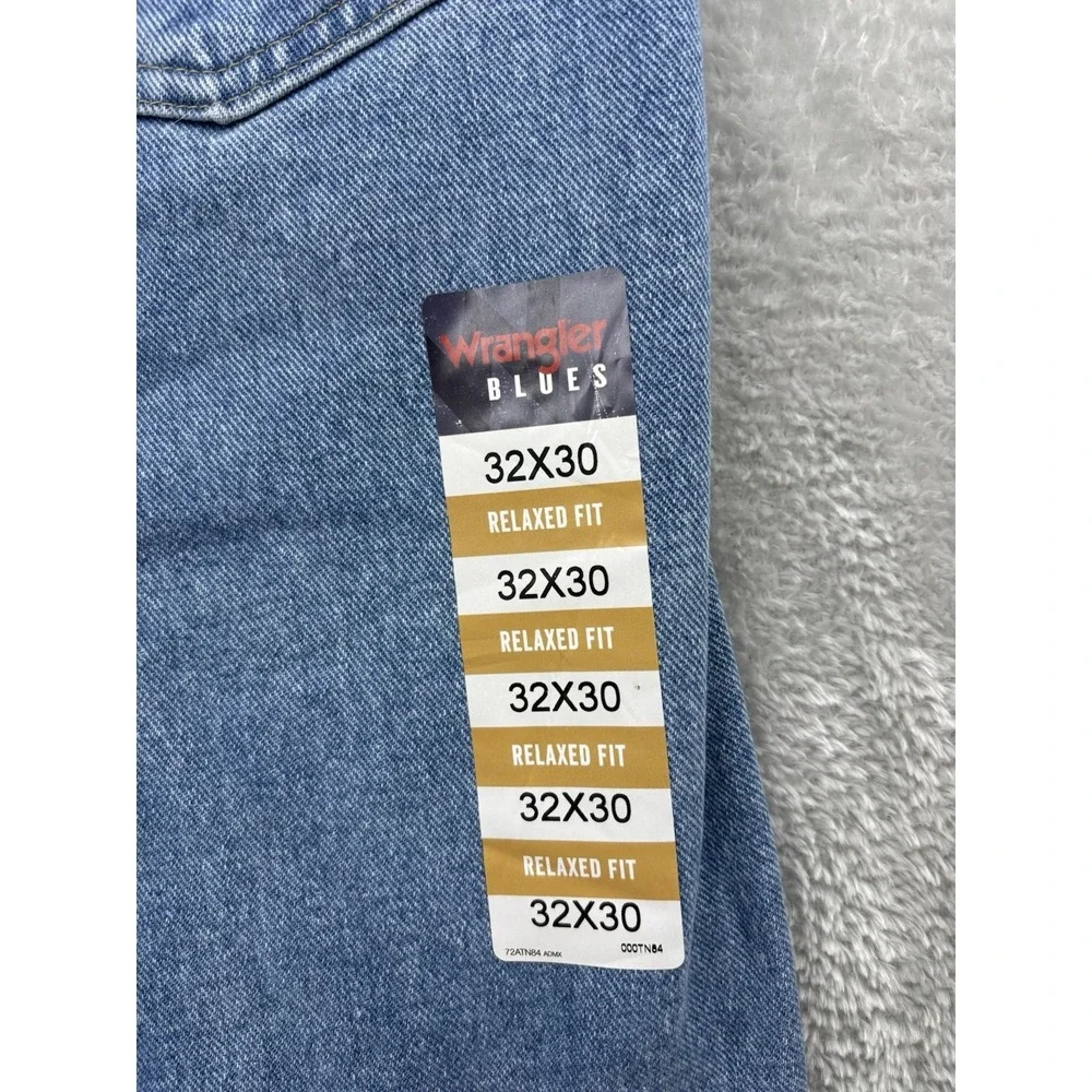 Wrangle Blues Men's 32x30 Relaxed Fit Blue Jeans Medium/Light Wash Outdoor Work